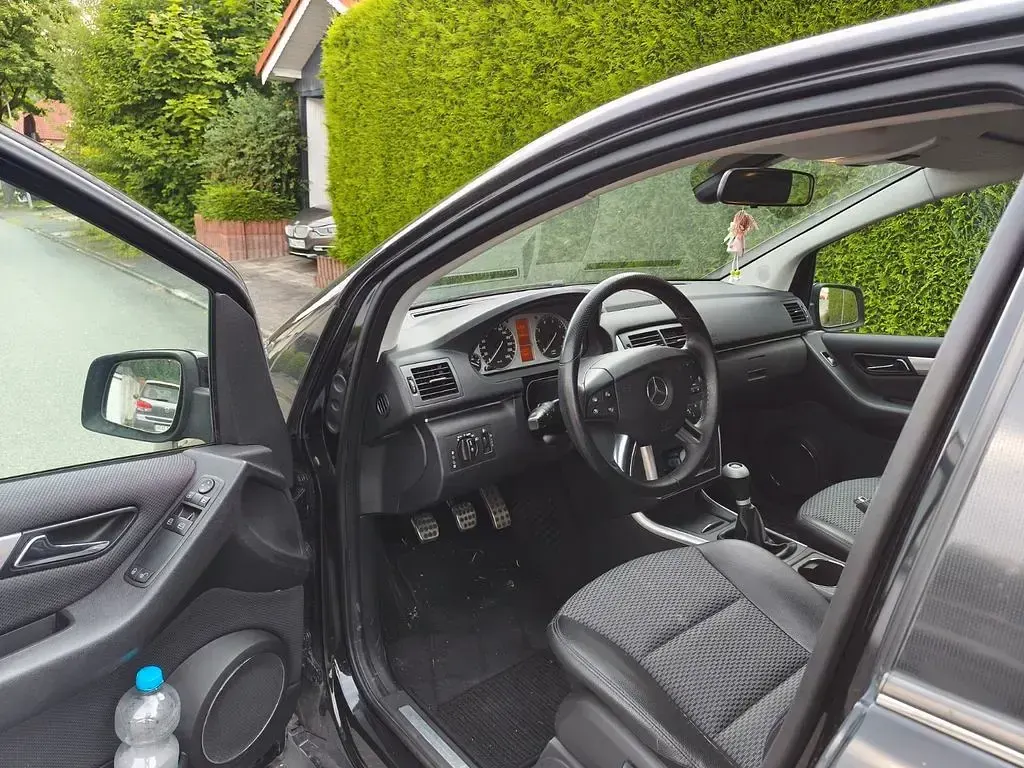 Gebraucht Mercedes B170 116 PS (85 kW) 2008 Schwarz Van / Kleinbus