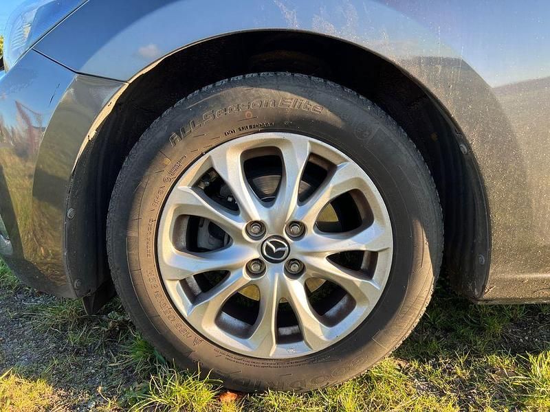 Gebraucht Mazda 2 Exclusive 90 PS (66 kW) 2018 Grau Limousine