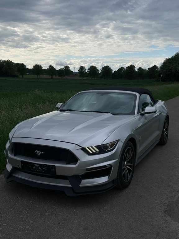Silber Gebraucht 2017 Ford Mustang Convertible Cabrio | 17.999 € (Guter Preis) - Bild 1/4