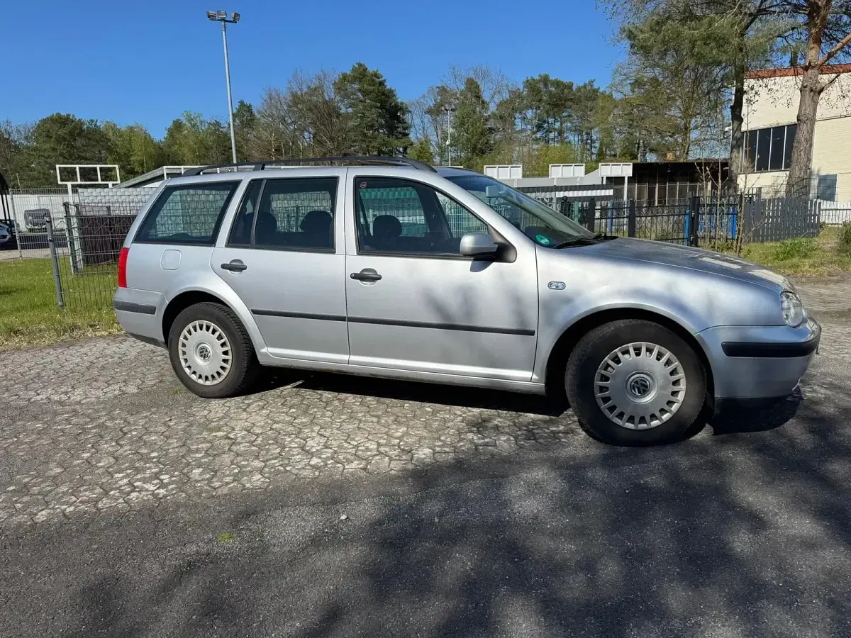 Gebraucht VW Golf IV 75 PS (55 kW) 2000 Silber Kombi