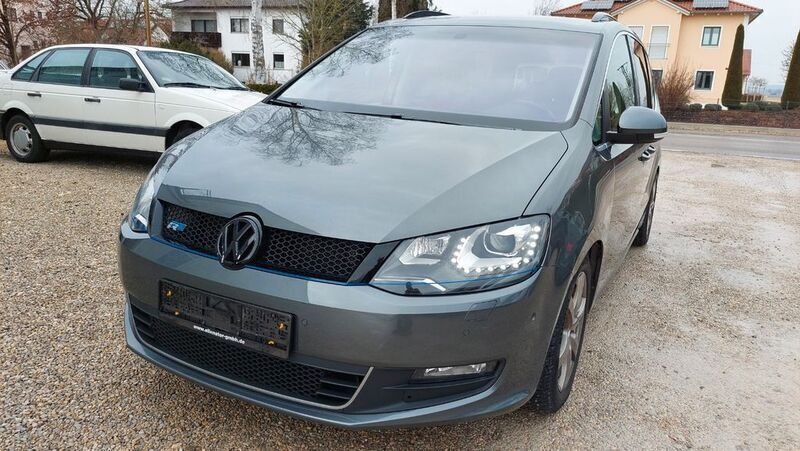 Grau Gebraucht 2013 VW Sharan Comfortline Van / Kleinbus | 8.500 € (Guter Preis) - Bild 1/4