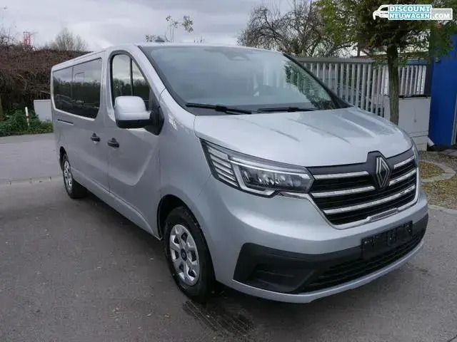 Silber Neu 2025 Renault Trafic Evolution Van | 40.990 € (Fairer Preis) - Bild 1/1