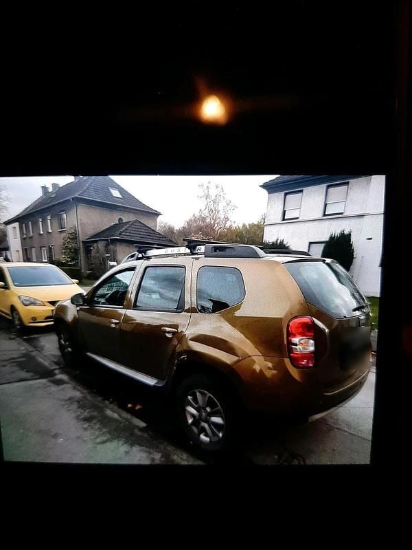 Gebraucht Dacia Duster 101 PS (74 kW) 2016 Andere farben SUV