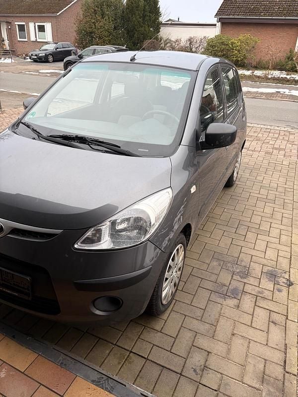 Gebraucht Hyundai i10 68 PS (50 kW) 2008 Grau Kleinwagen