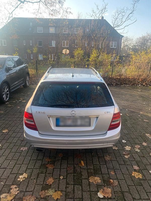 Gebraucht Mercedes C220 170 PS (125 kW) 2012 Grau Kombi