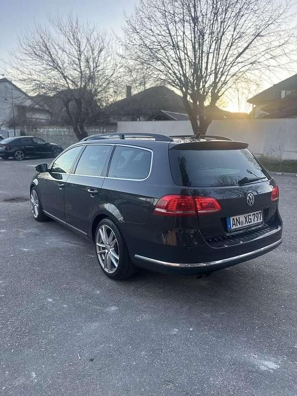 Gebraucht VW Passat Highline 170 PS (125 kW) 2012 Kombi