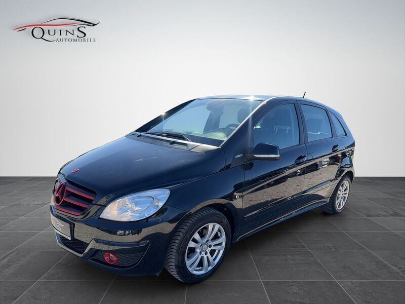 Schwarz Gebraucht 2010 Mercedes B160 Van / Kleinbus | 5.990 € (Fairer Preis) - Bild 1/4