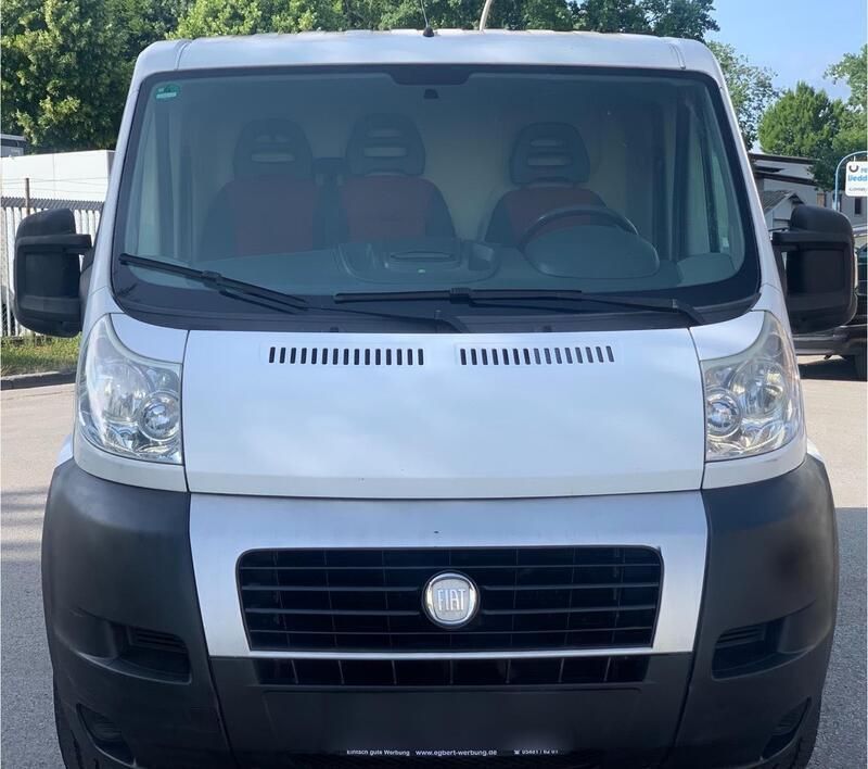 Weiß Gebraucht 2010 Fiat Ducato Van | 4.200 € - Bild 1/4