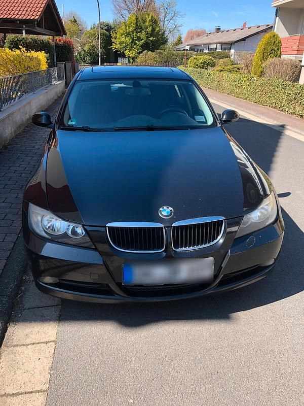 Gebraucht BMW 320 163 PS (119 kW) 2005 Limousine