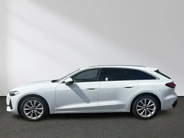 Gebraucht Audi A5 Sport 204 PS (150 kW) 2025 Kombi