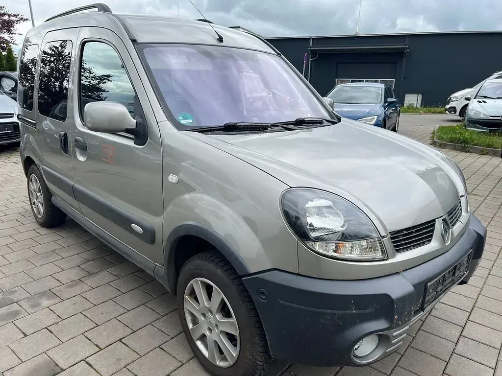 Gebraucht Renault Kangoo LIMITED 95 PS (69 kW) 2006 Gold Van / Kleinbus