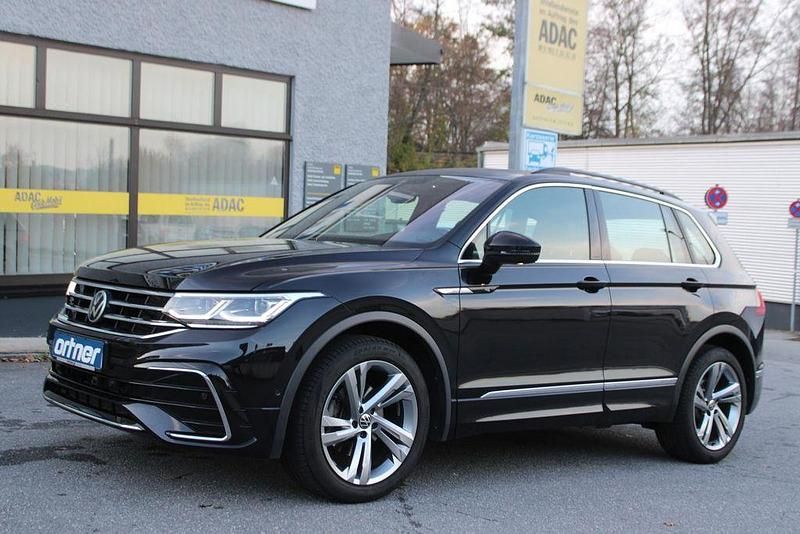 Schwarz Gebraucht 2021 VW Tiguan R-line SUV | 29.380 € (Guter Preis) - Bild 1/4