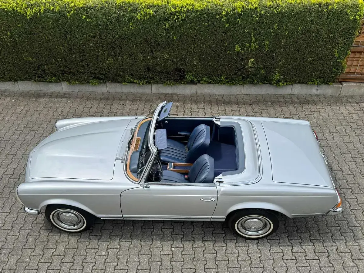 Gebraucht Mercedes 230 150 PS (110 kW) 1964 Silber Cabrio