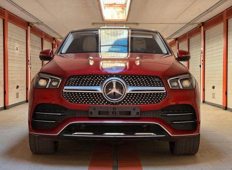 Rot Gebraucht 2020 Mercedes GLE350 Coupé | 55.000 € (Superpreis) - Bild 1/4