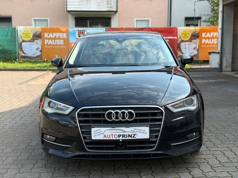 Mythosschwarz metallic Gebraucht 2014 Audi A3 S-Line Kleinwagen | 6.590 € (Fairer Preis) - Bild 1/4