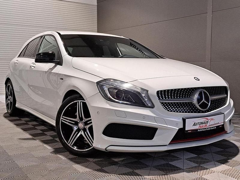 Gebraucht Mercedes A250 AMG 211 PS (155 kW) 2013 Weiß Limousine