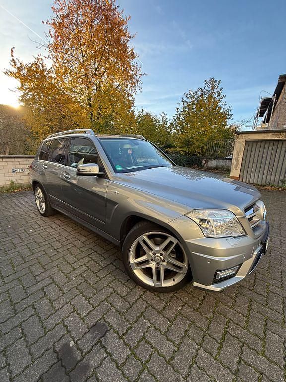 Gebraucht Mercedes GLK220 170 PS (125 kW) 2010 Silber SUV