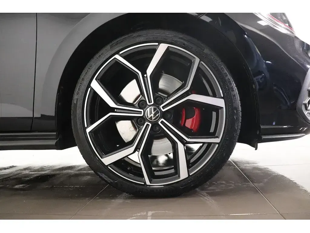 Second-hand VW Polo GTI 207 CP (152 kW) 2023 Negru Hatchback