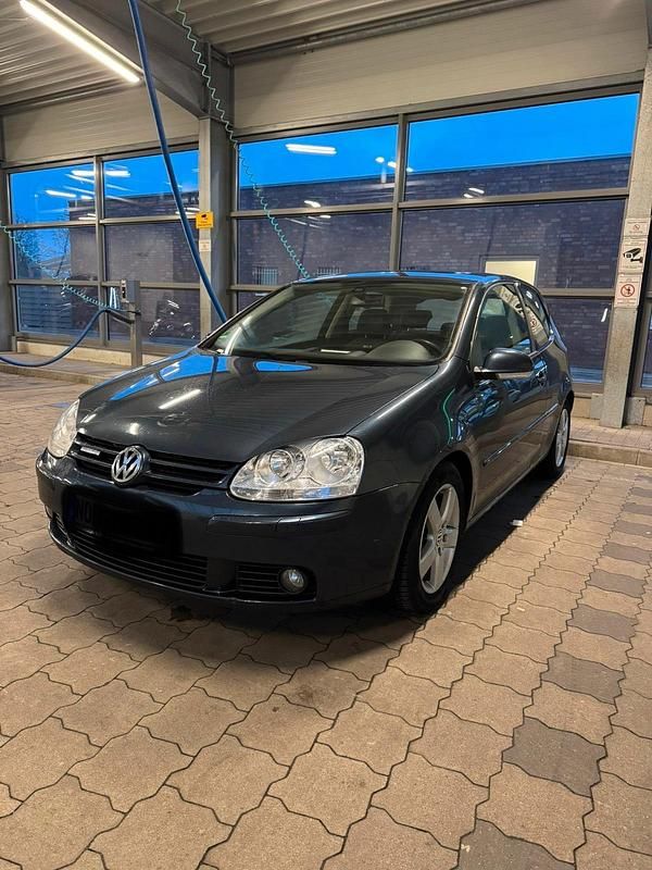 Gebraucht VW Golf VI 105 PS (77 kW) 2008 Blau Kleinwagen