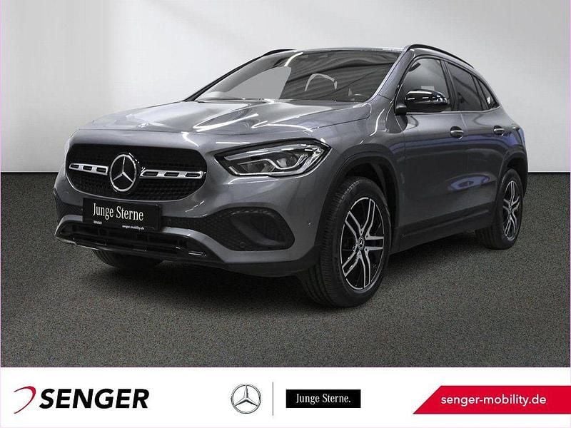 Lack mountaingrau Gebraucht 2022 Mercedes GLA250 Progressive SUV | 31.220 € (Fairer Preis) - Bild 1/3