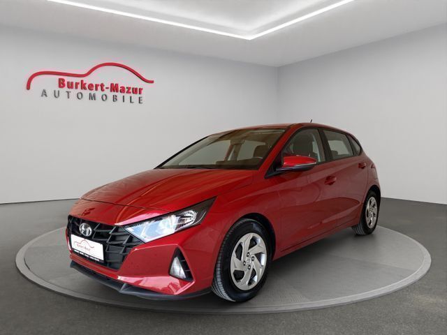 Rot Gebraucht 2023 Hyundai i20 Select Limousine | 13.985 € - Bild 1/4