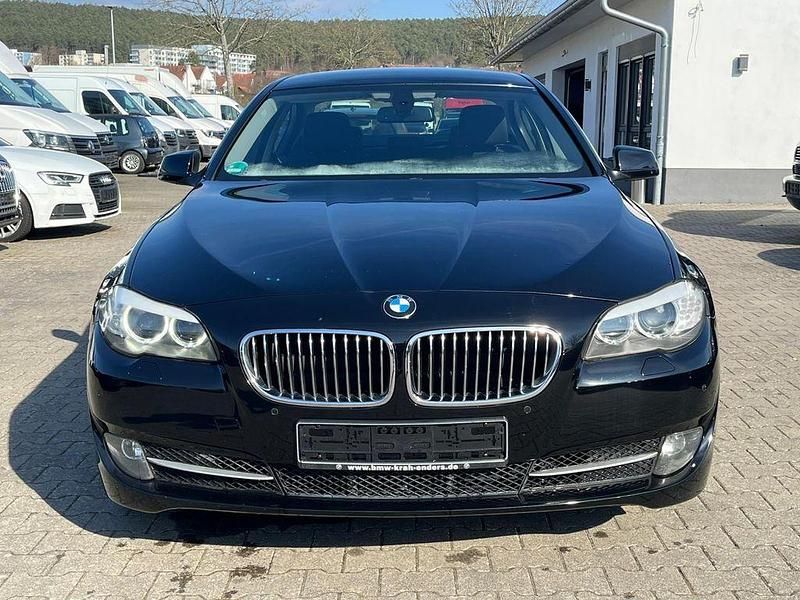Gebraucht BMW 528 258 PS (189 kW) 2010 Schwarz Limousine