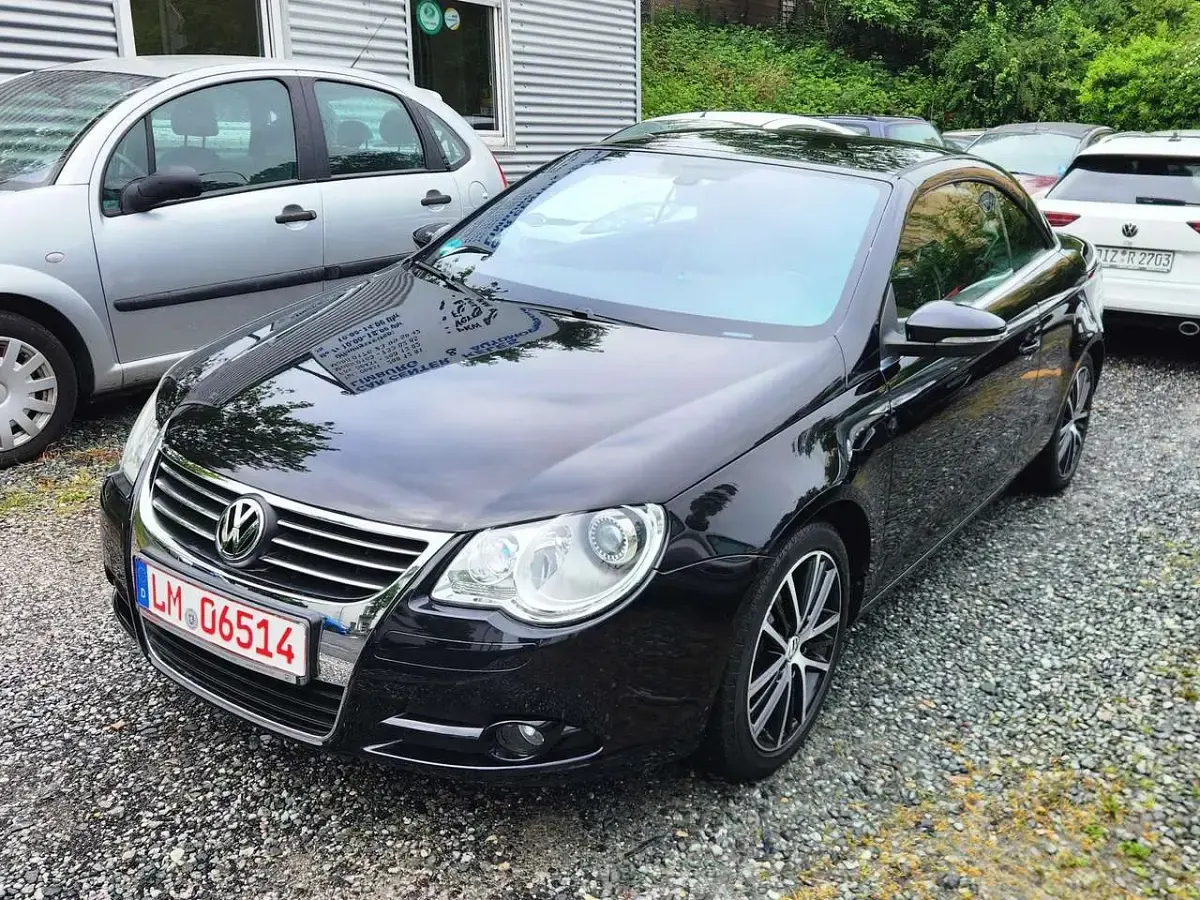 Gebraucht VW Eos Individual 140 PS (102 kW) 2009 Deep black perleffekt Cabrio