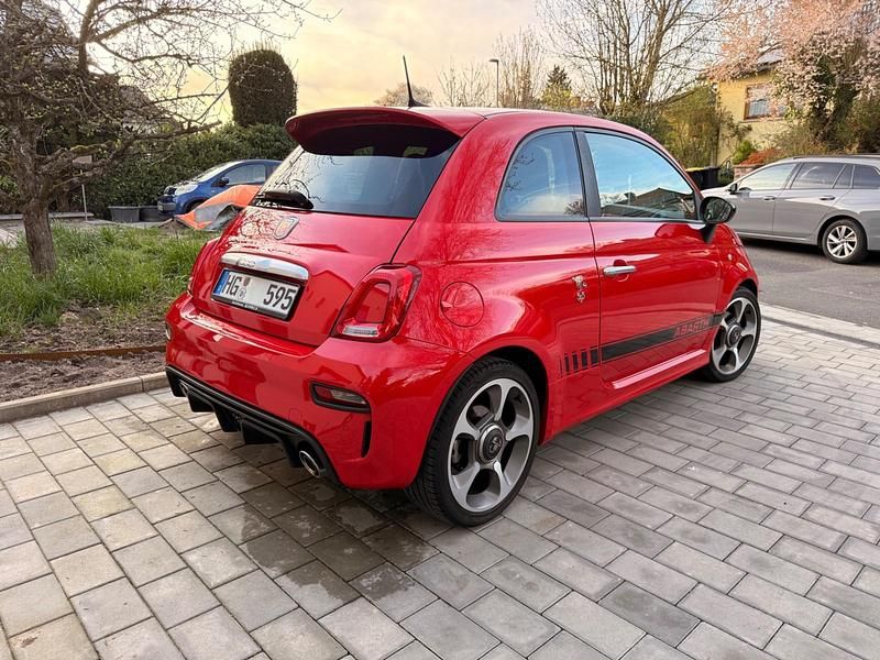 Gebraucht Abarth 595 145 PS (106 kW) 2020 Rot Kleinwagen