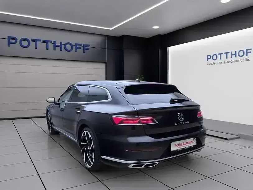 Gebraucht VW Arteon R-line 190 PS (139 kW) 2024 Deep black perleffekt Kombi