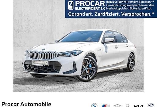 Gebraucht BMW 330e M Sport 292 PS (214 kW) 2024 Weiß Limousine