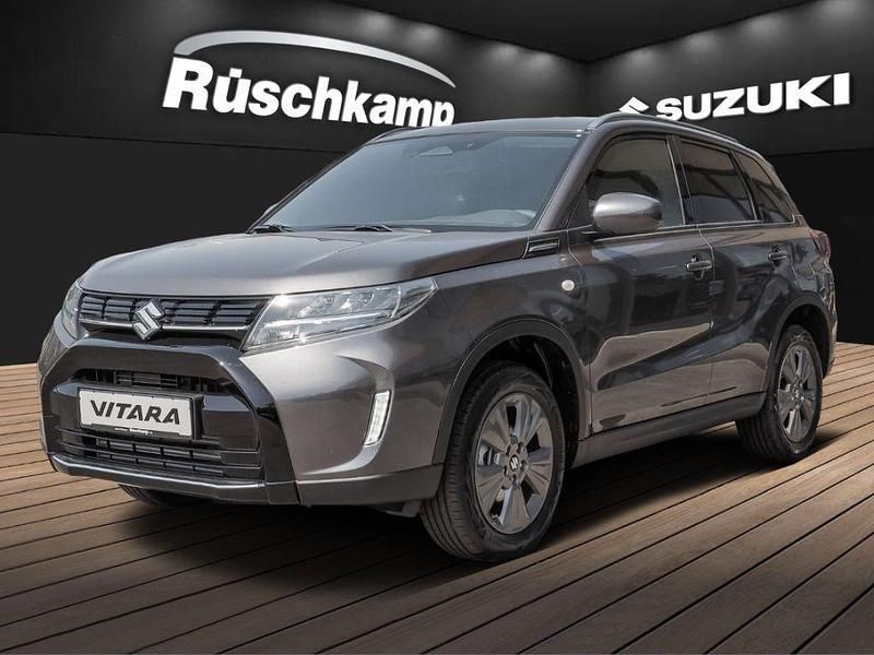 Grau Neu 2025 Suzuki Vitara Comfort SUV | 22.990 € (Guter Preis) - Bild 1/4