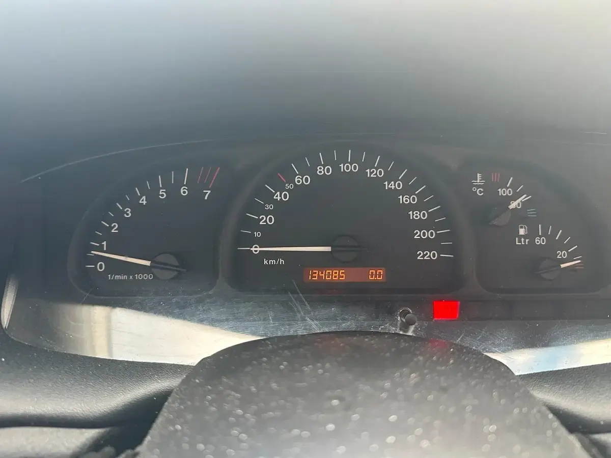 Gebraucht Opel Vectra 100 PS (73 kW) 2001 Grau Limousine