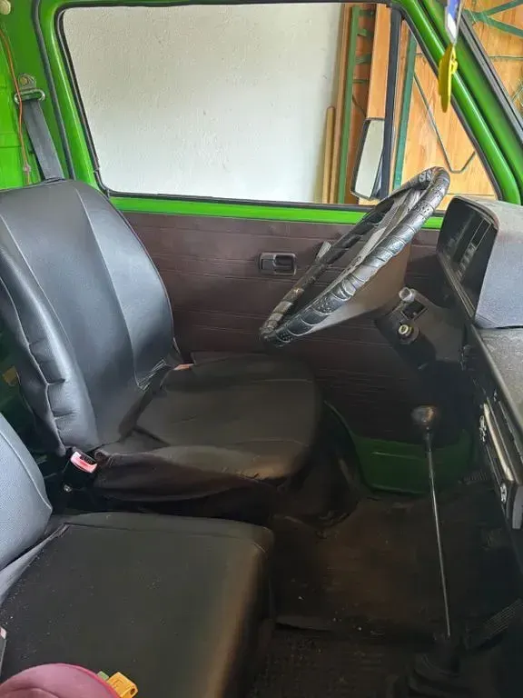 Gebraucht VW T3 64 PS (47 kW) 1981 Grün Van