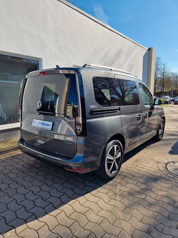 Gebraucht VW Caddy Goal 150 PS (110 kW) 2025 Grau Van / Kleinbus