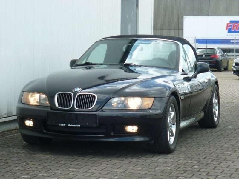 Gebraucht BMW Z3 140 PS (102 kW) 1998 Cormosschwarzmetall Cabrio