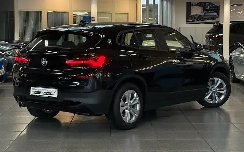 Gebraucht BMW X2 Advantage 220 PS (161 kW) 2021 Schwarz SUV