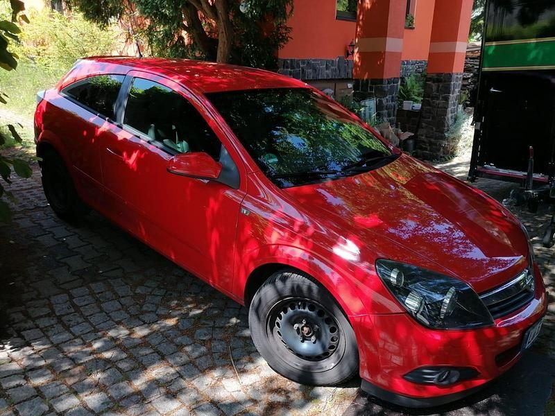 Gebraucht Opel Astra 2006 Rot Coupé