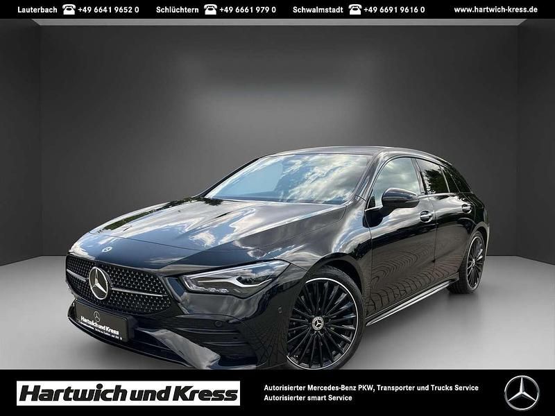 Nachtschwarz unilack Gebraucht 2024 Mercedes CLA200 Shooting Brake AMG line Kombi | 39.390 € - Bild 1/4