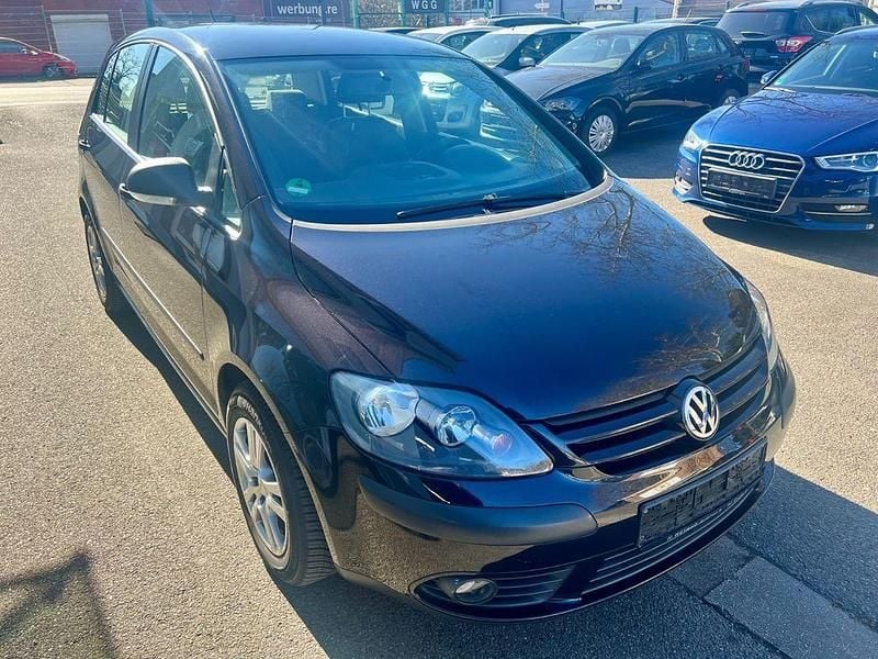 Gebraucht VW Golf VI 102 PS (75 kW) 2008 Schwarz Kleinwagen