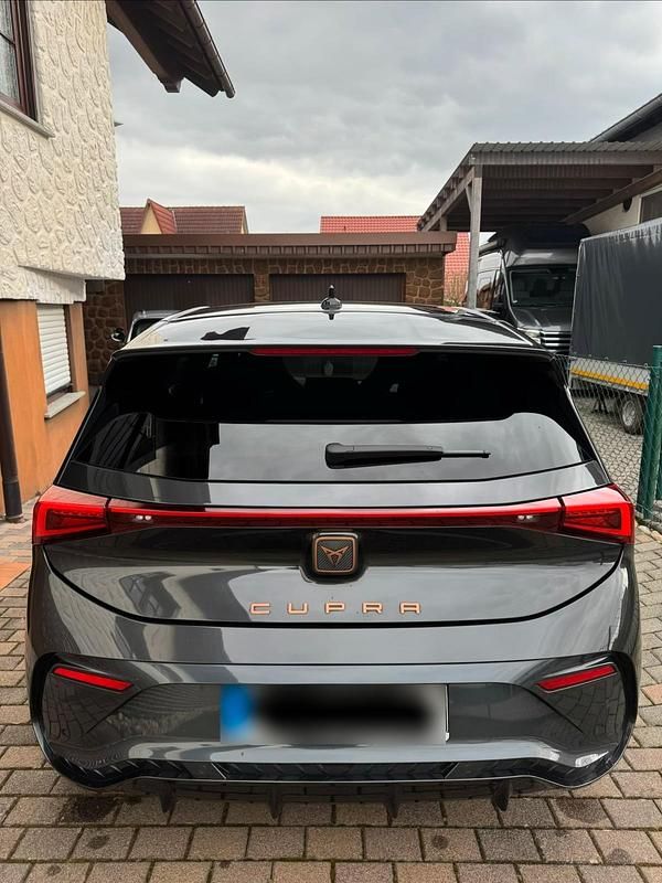 Gebraucht Cupra Born 150 kW (204 PS) 2022 Grau Kleinwagen