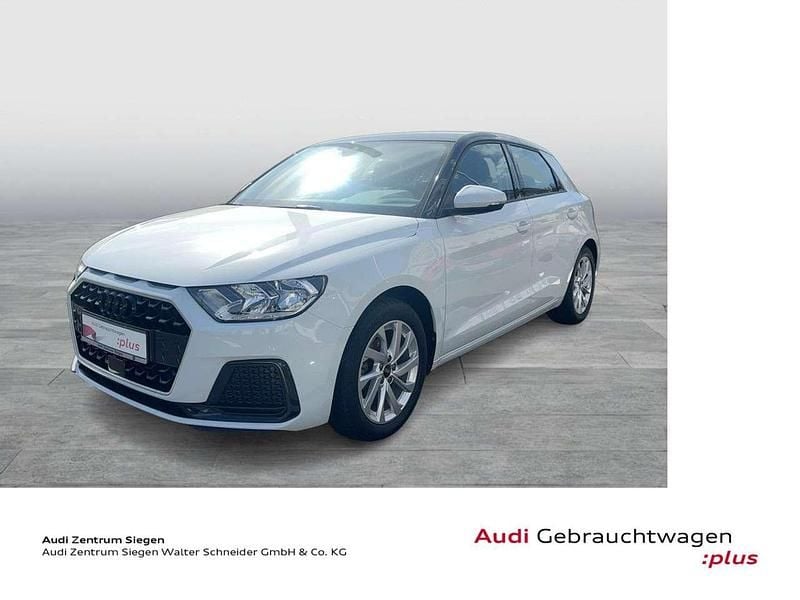 Gebraucht Audi A1 Advanced 95 PS (69 kW) 2022 Gletscherweiß metallic SUV