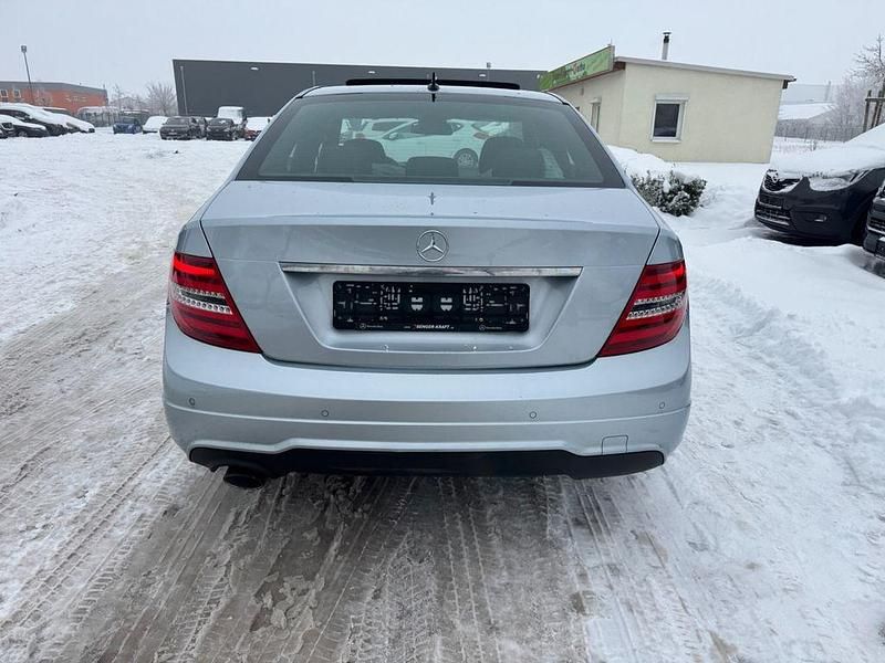 Gebraucht Mercedes C200 AMG 184 PS (135 kW) 2012 Silber Limousine