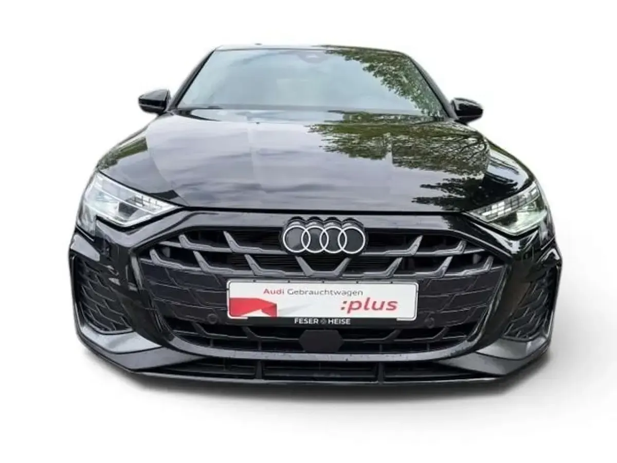 Gebraucht Audi A3 S-Line 150 PS (110 kW) 2025 Mythosschwarz metallic Limousine