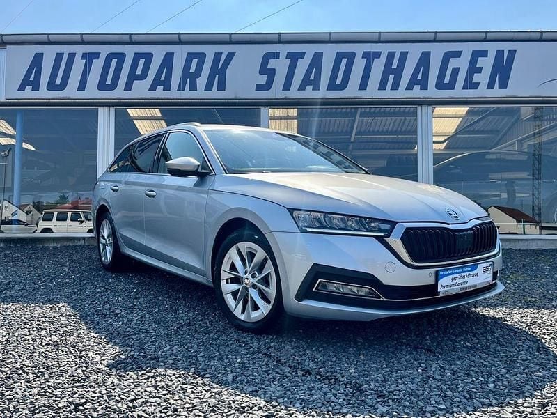 Silber Gebraucht 2023 Skoda Octavia Style Kombi | 24.990 € (Guter Preis) - Bild 1/4