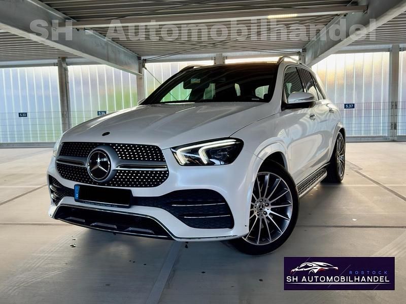 Weiß Gebraucht 2019 Mercedes GLE450 AMG AMG SUV | 64.990 € (Teuer) - Bild 1/4