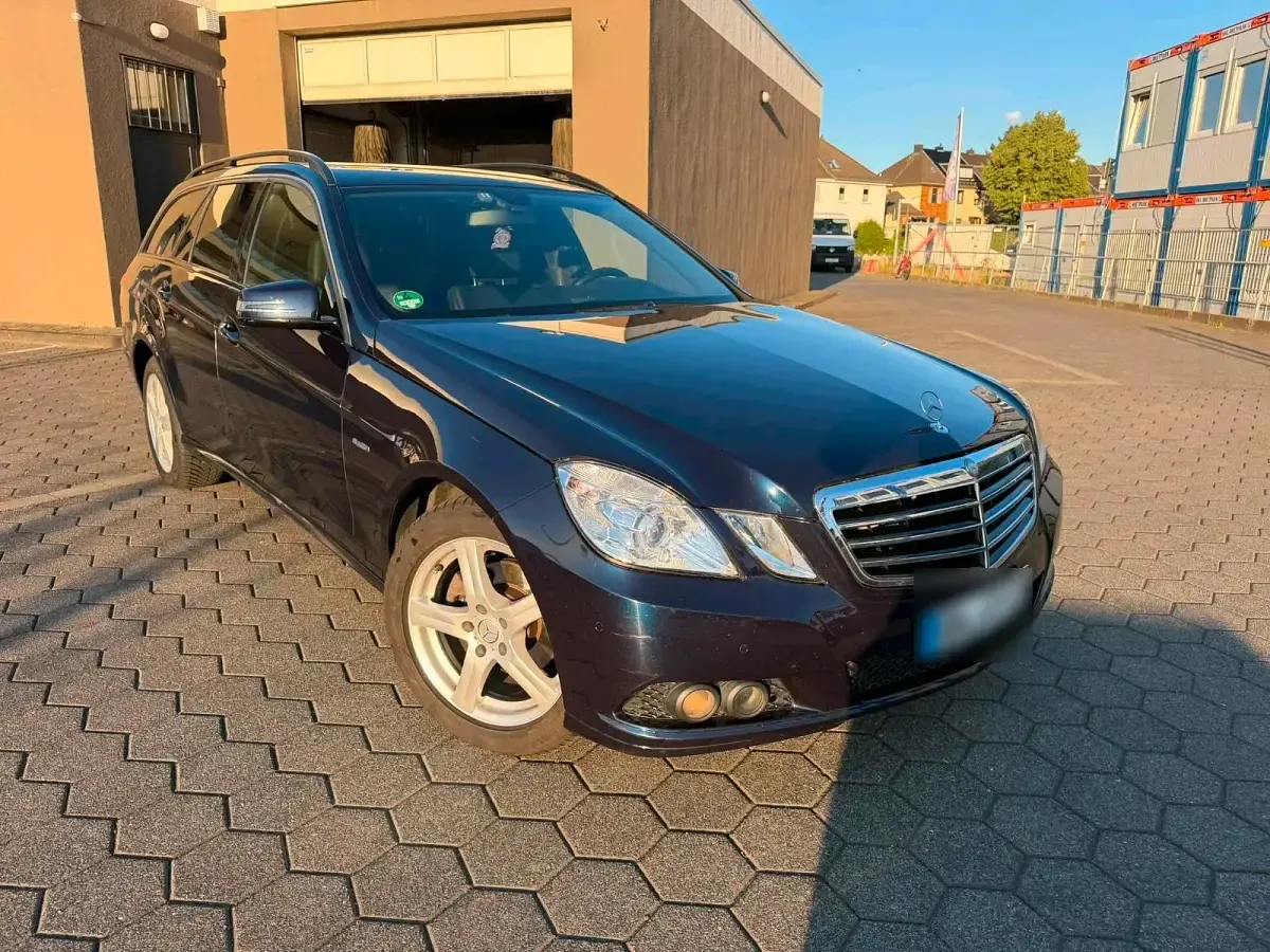 Mercedes E220 2009