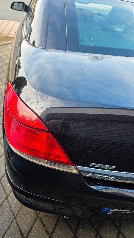 Gebraucht Opel Astra Cabriolet 140 PS (102 kW) 2008 Cabrio