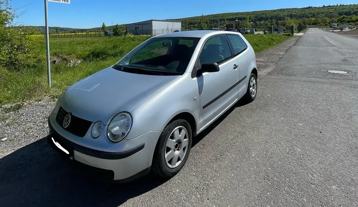 Brugt VW Polo 2002 Sølv Hatchback