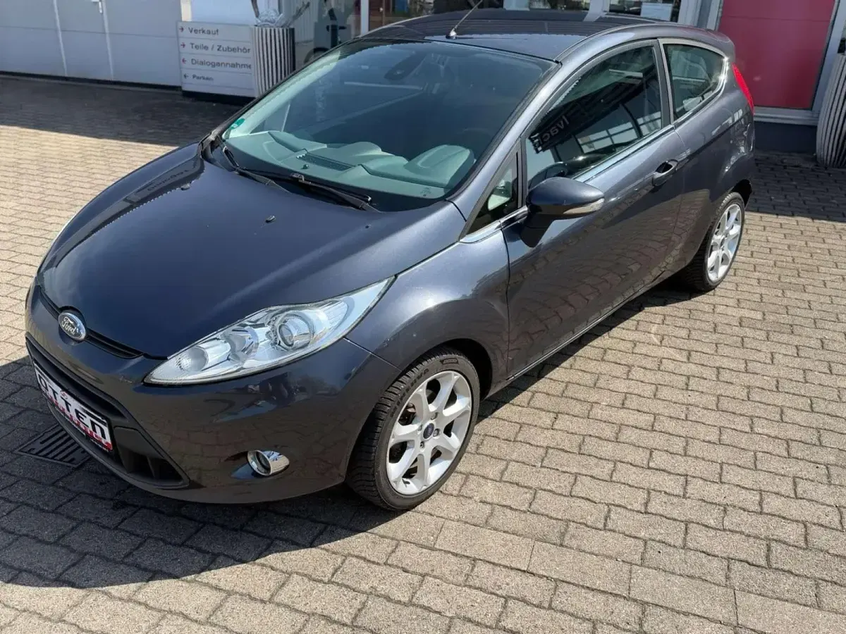 Gebraucht Ford Fiesta Titanium 120 PS (88 kW) 2009 Grau Kleinwagen