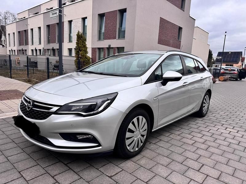 Gebraucht Opel Astra 116 PS (85 kW) 2019 Silber Kombi